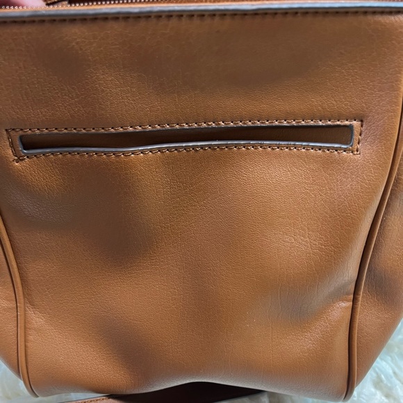 Liz Claiborne handbag - Picture 5 of 10